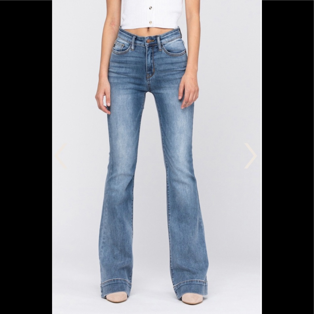 Judy Blues Mid Rise Trouser Flares